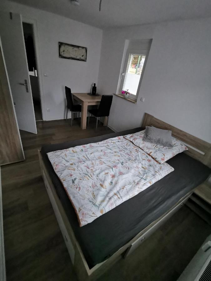Privates Zimmer In Ruhiger Lage Heidenheim-스타인하임암알부크 외부 사진